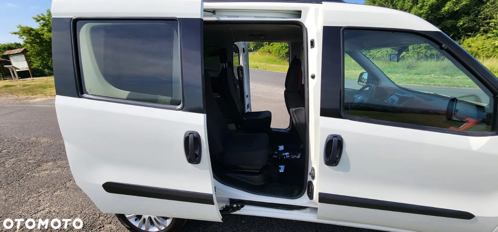 Fiat Doblo 2.0 16V Multijet Emotion - 30