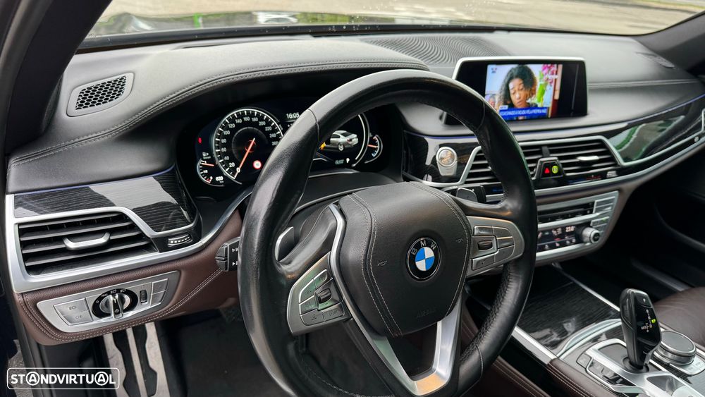 BMW 730 d Pack M - 5