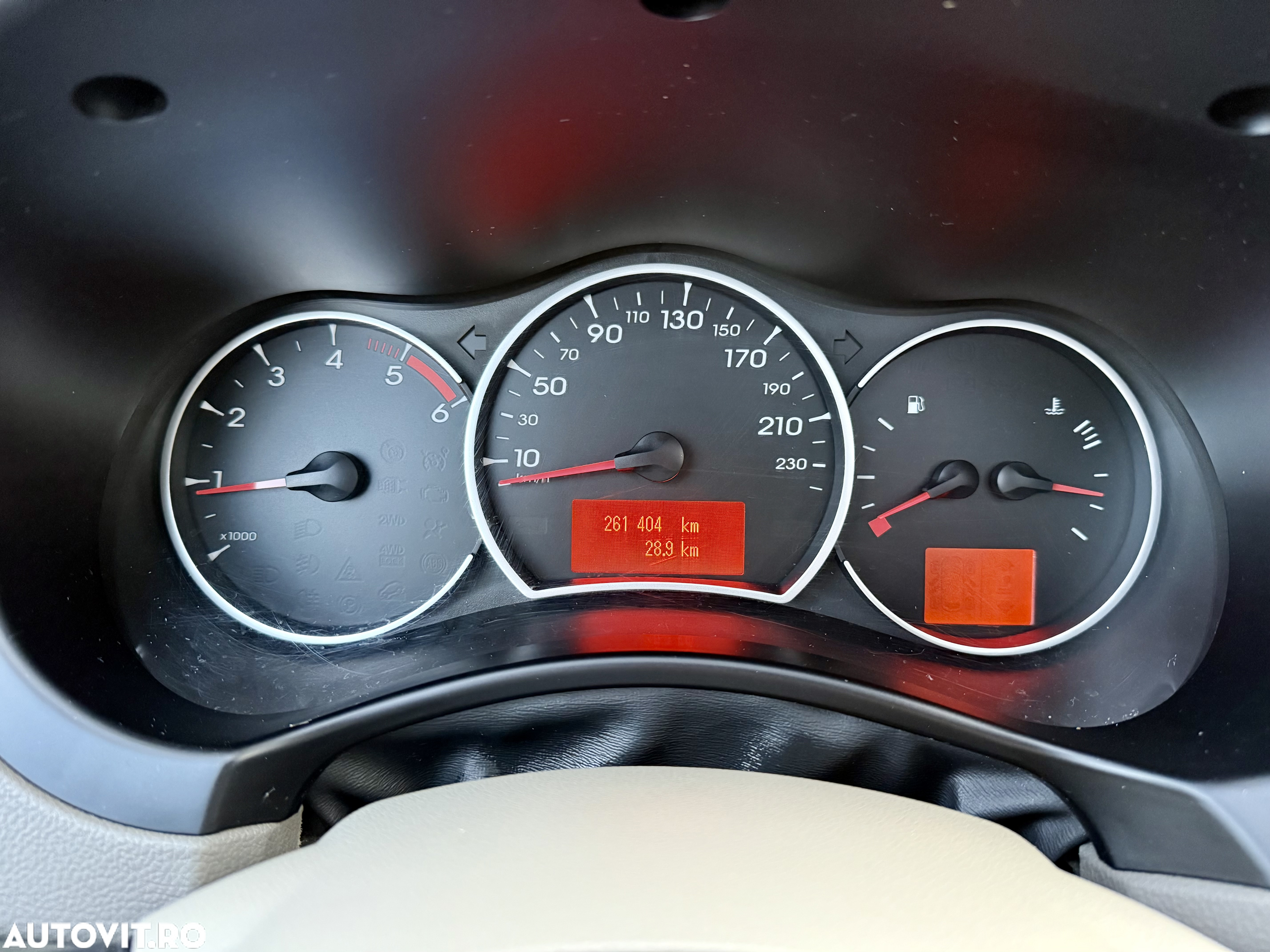 Renault Koleos 2.0 dCI FAP 4x4 Luxe - 11