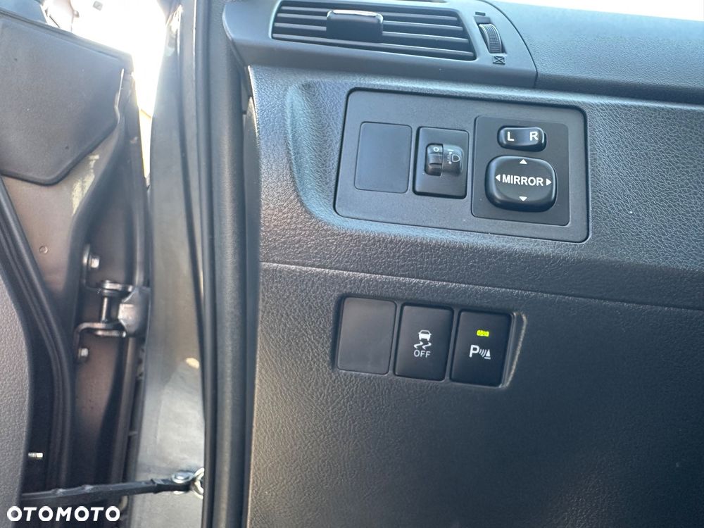Toyota Verso 1.8 5-Sitzer Skyview Edition - 13