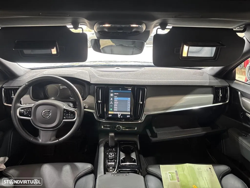 Volvo V90 2.0 T6 PHEV R-Design Expression AWD - 6