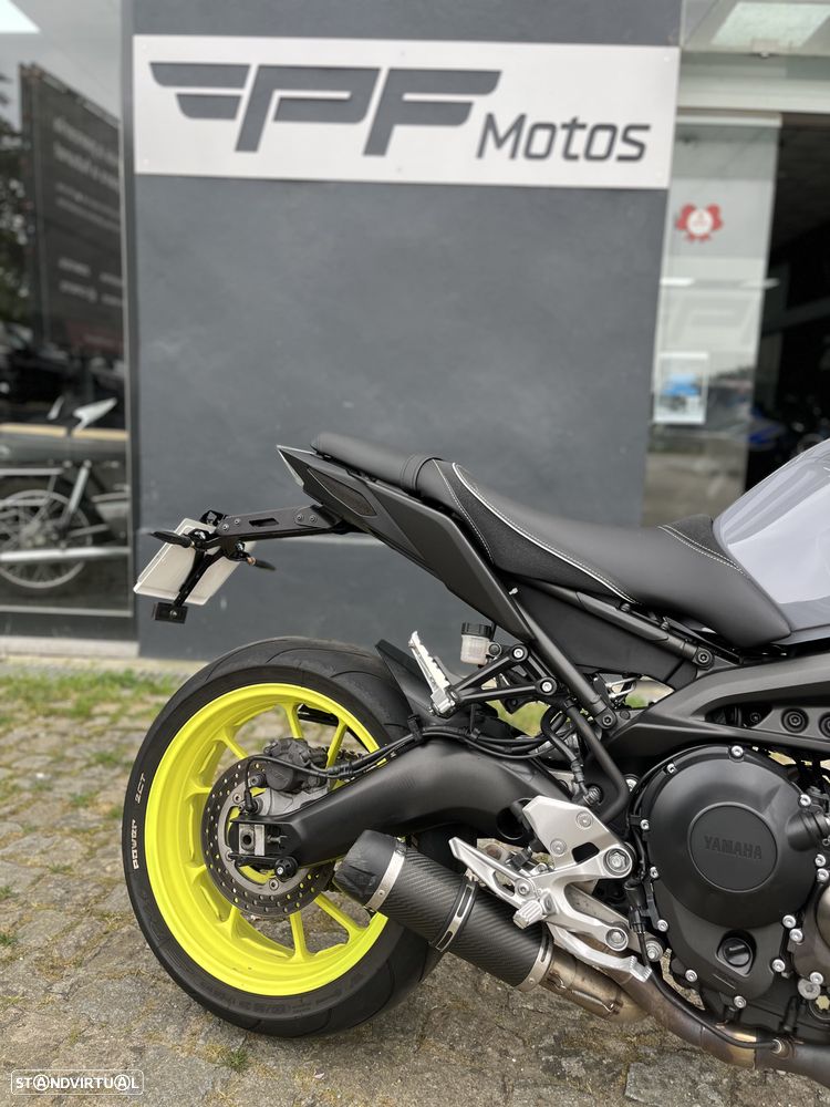 Yamaha MT-09 - 3