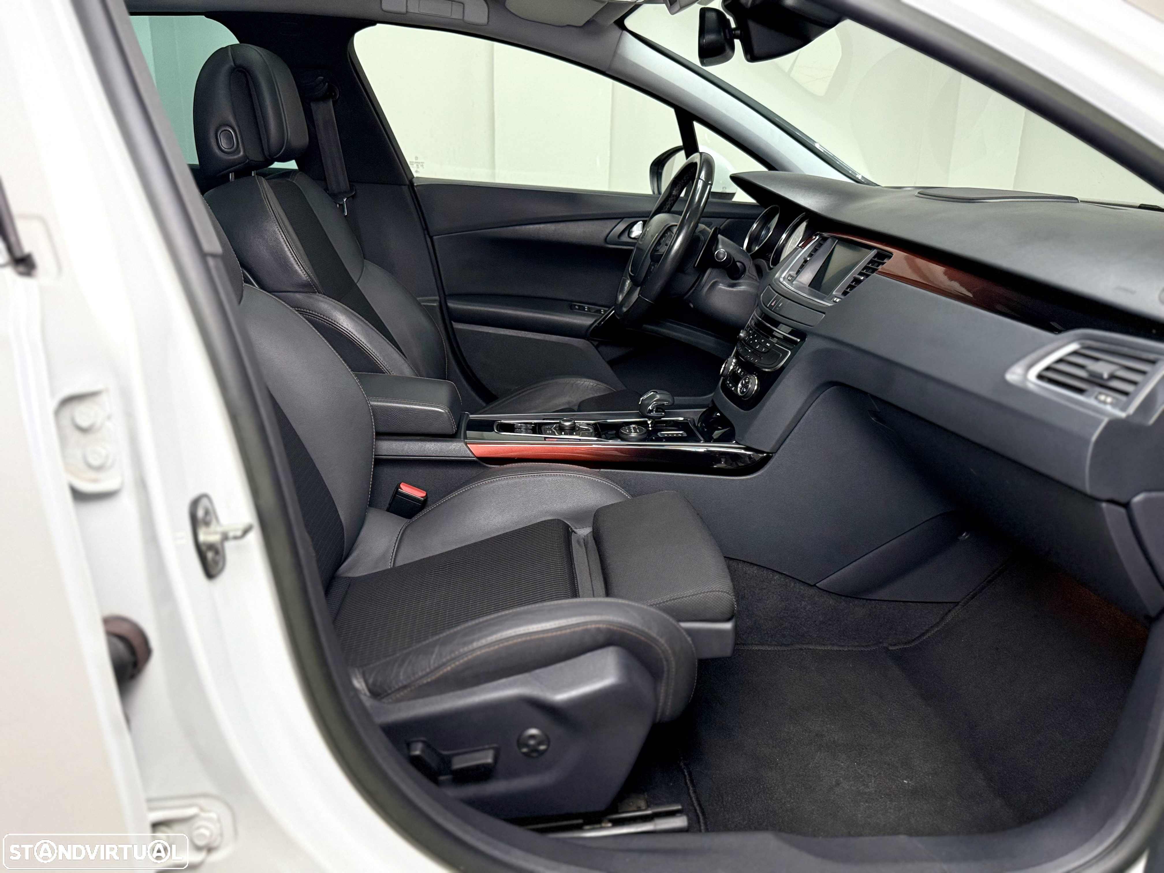 Peugeot 508 RXH 2.0 HDi Hybrid4 2-Tronic - 23