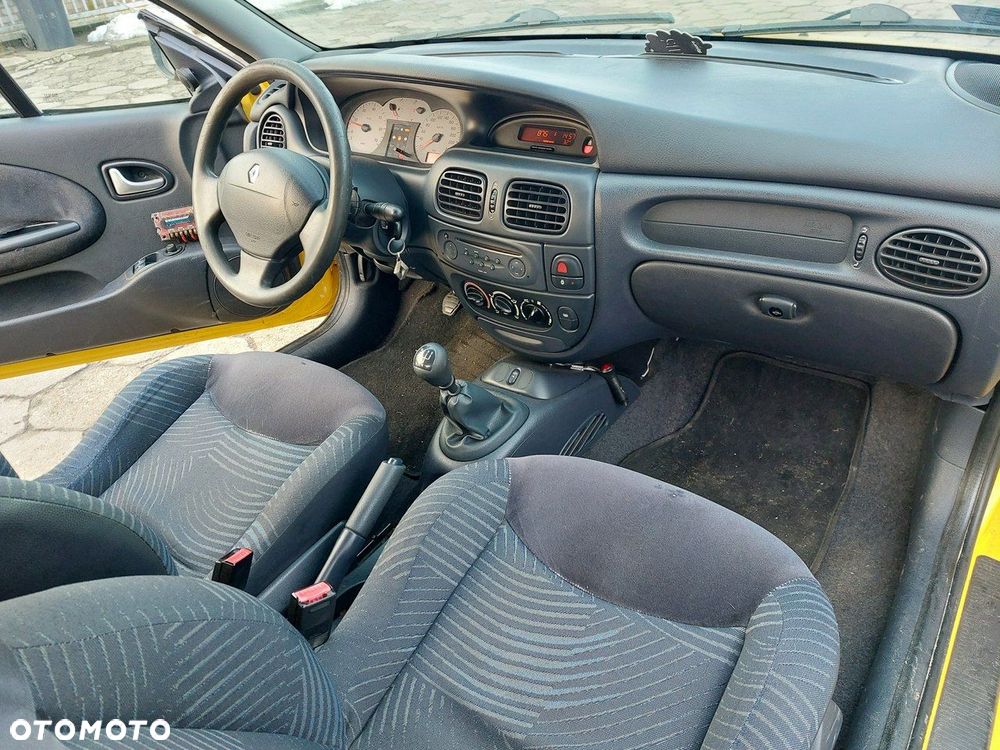 Renault Megane - 12