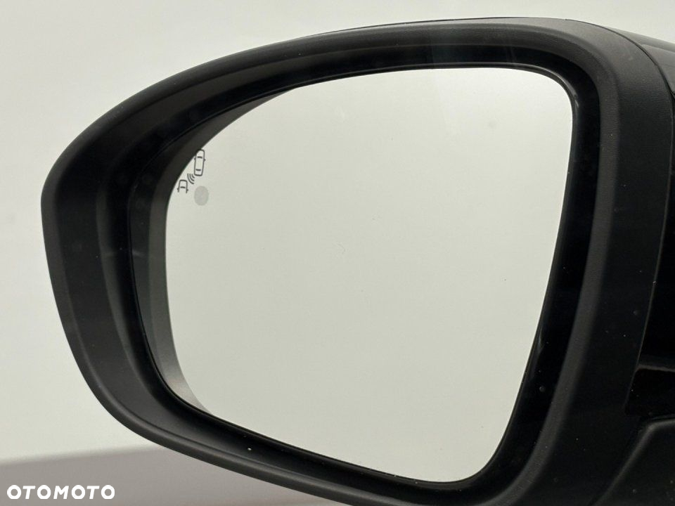 Renault Clio - 16