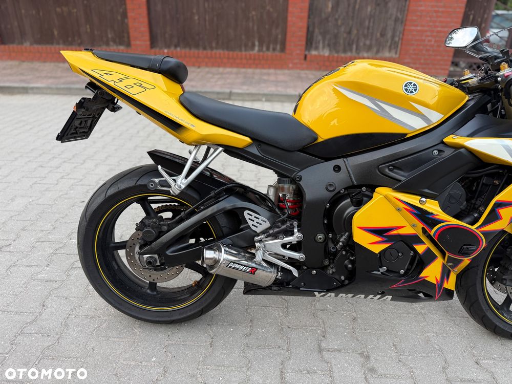 Yamaha R6 - 7