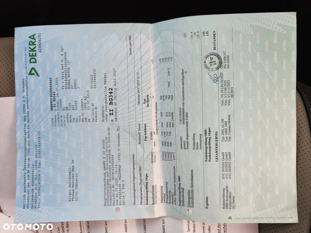 Honda Civic 1.6 i-DTEC Executive Black Edition - 13