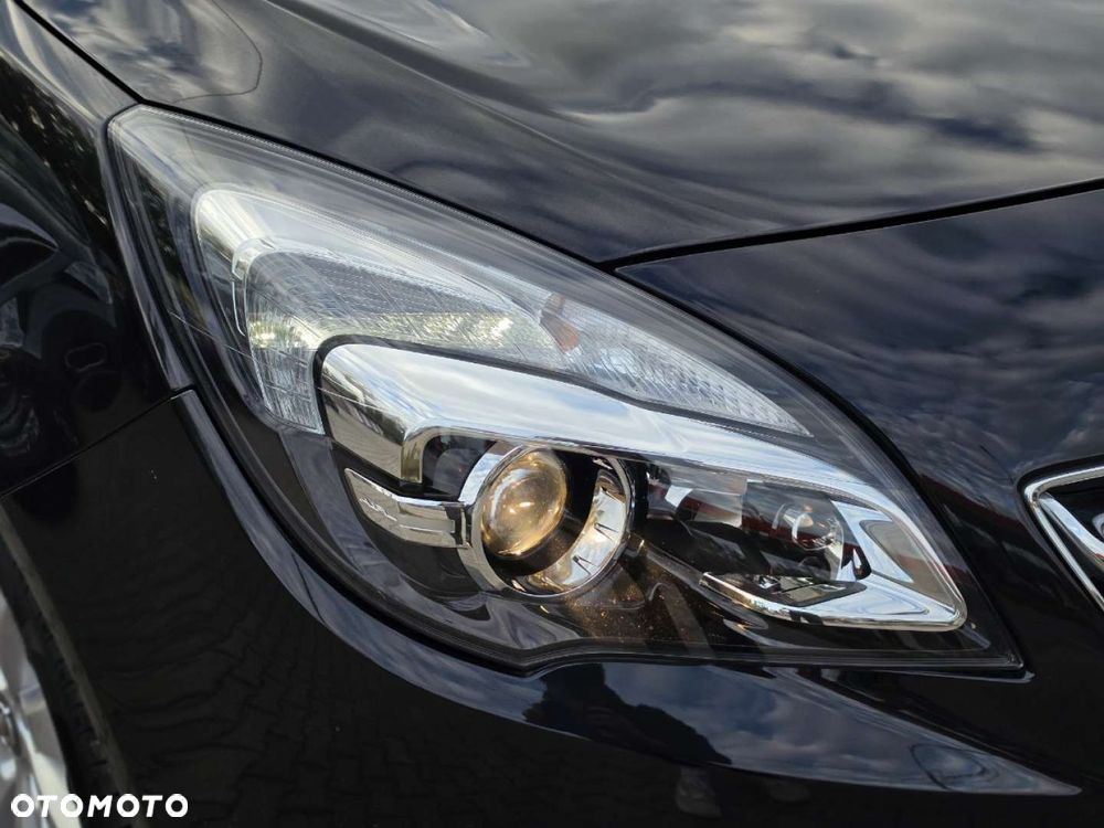 Opel Meriva - 11