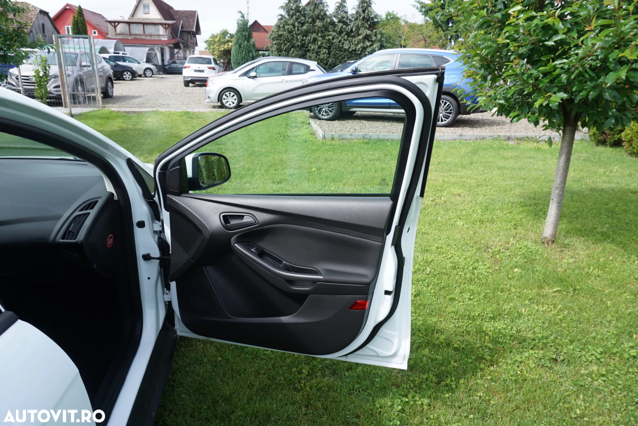 Ford Focus 1.0 EcoBoost Start Stop Trend - 9