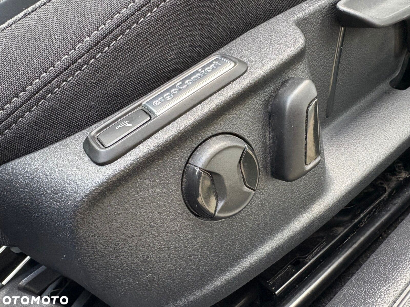 Volkswagen Passat - 20