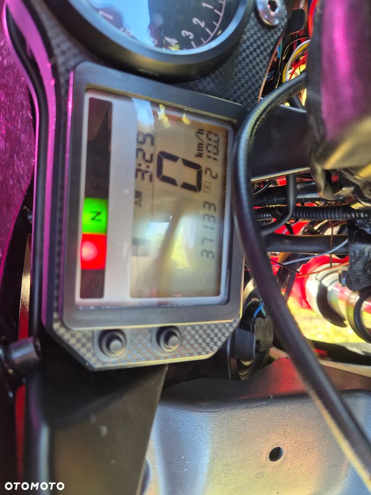 Honda CBR - 6