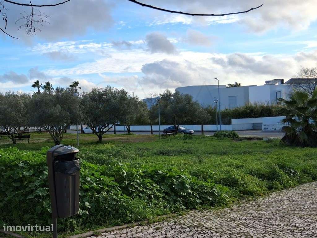 Lote de Terreno com Alvará de Loteamento Aprovado - Construção de 2... - Grande imagem: 4/4