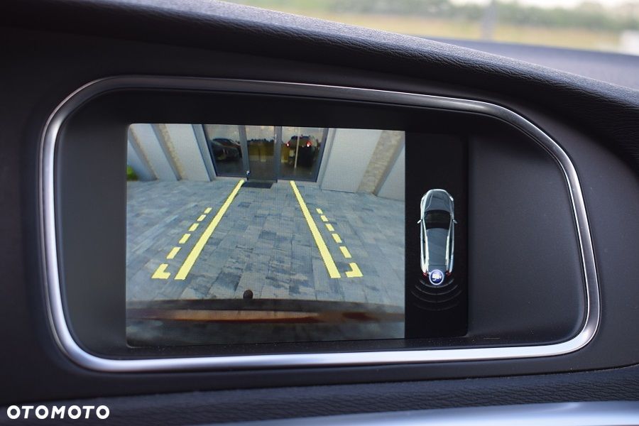 Volvo V40 Cross Country D3 Drive-E SCR Dynamic Edition - 14