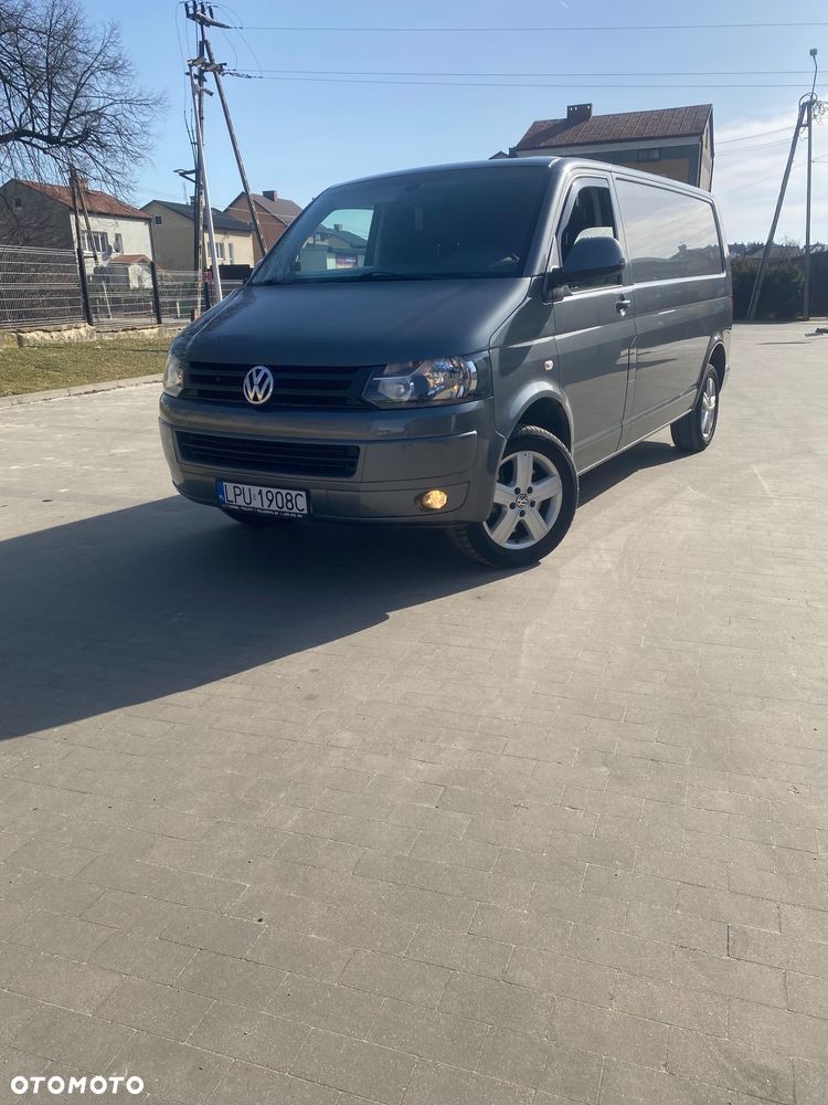 Volkswagen Transporter T5 - 2