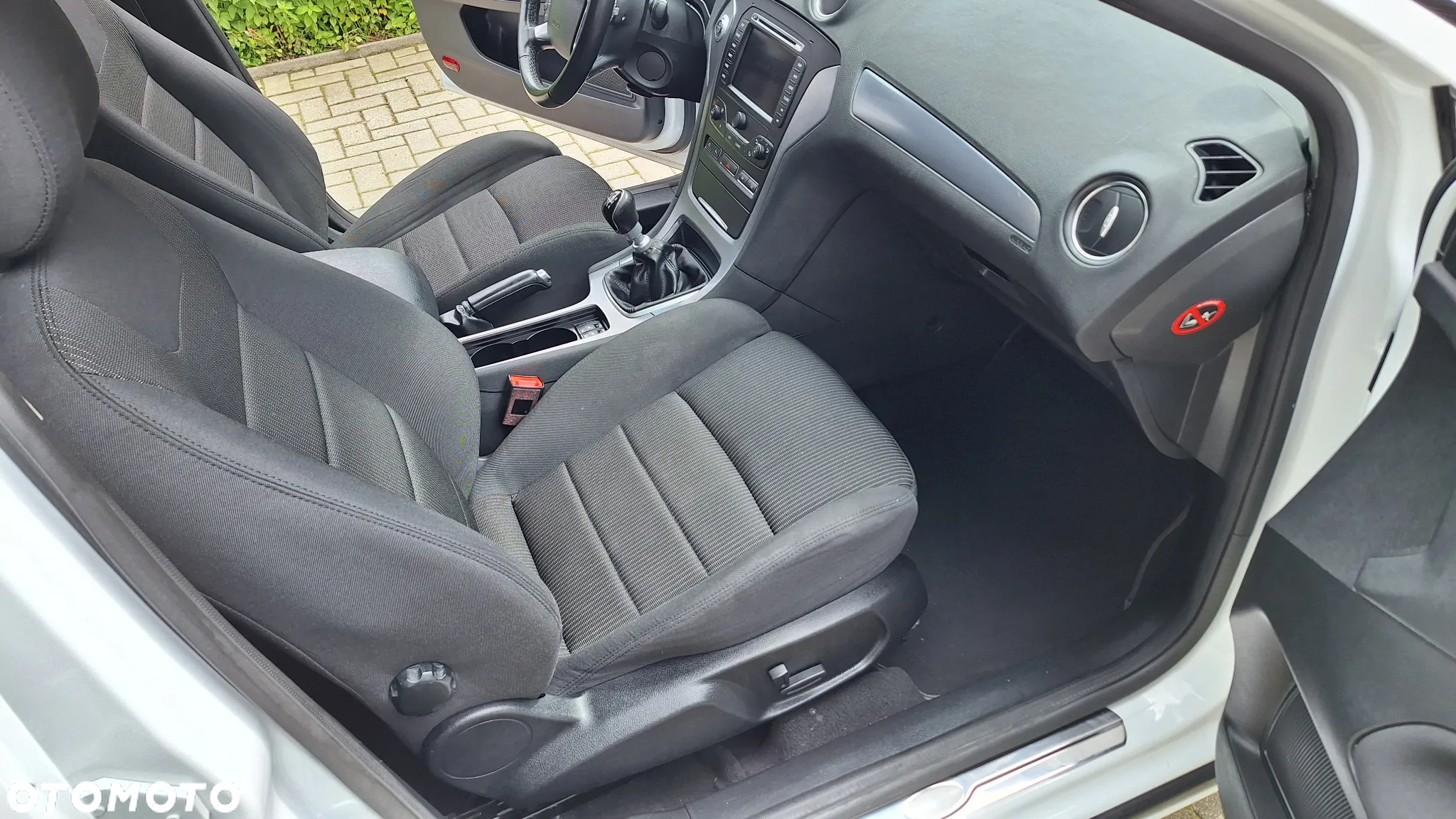 Ford Mondeo 1.6 Eco Boost Titanium - 14