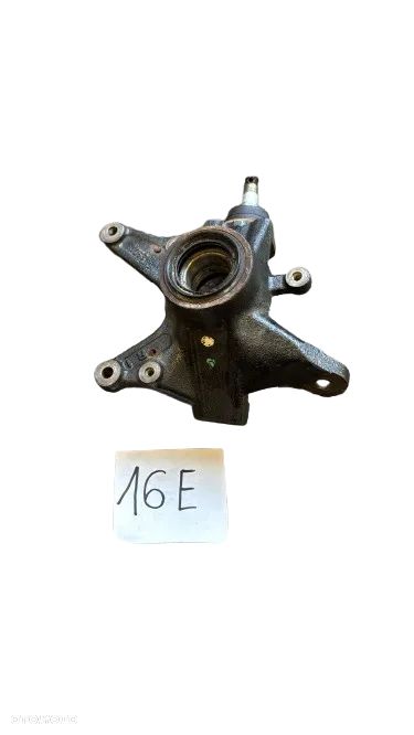 Zwrotnica przednia prawa Honda TRX500 / TRX680 – Używana - 1