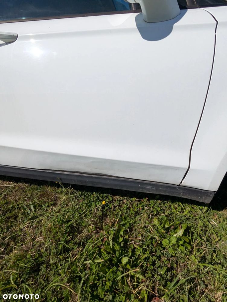 Ford Mondeo - 7