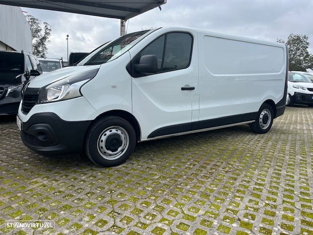 Renault TRAFIC LONGA 2.0 120cv - 4