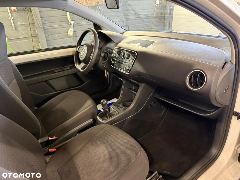 Volkswagen up! club - 14