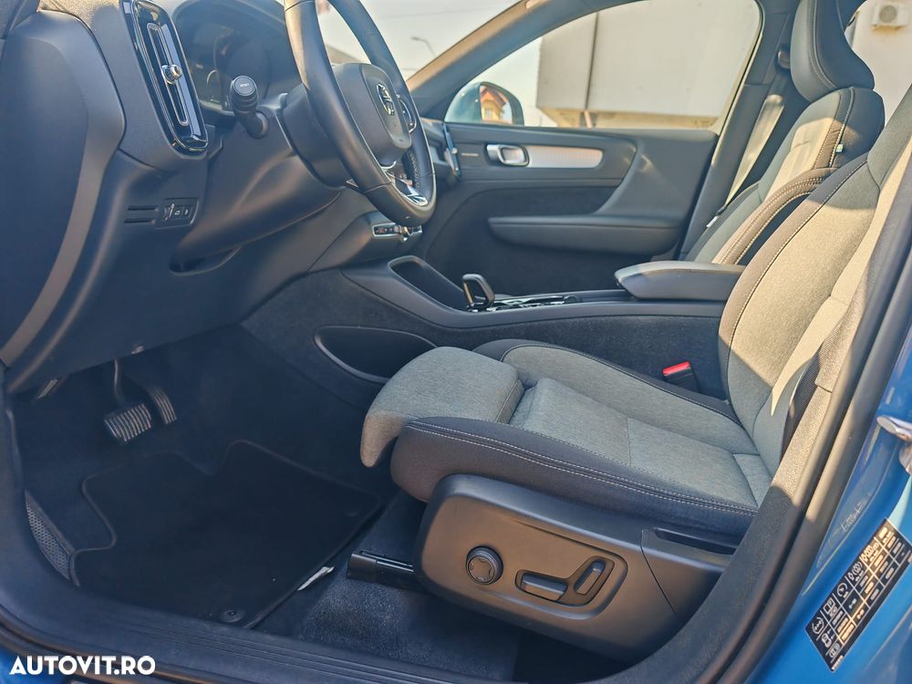 Volvo XC 40 T4 Recharge DKG Ultimate Bright - 16