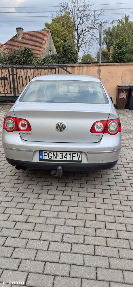 Volkswagen Passat - 3