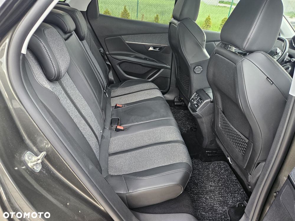 Peugeot 3008 BlueHDi 120 EAT6 Stop & Start Allure - 19