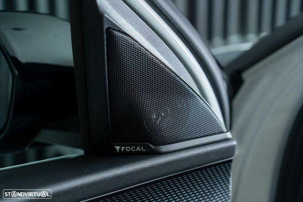 Peugeot E-3008 73 kWh GT - 16