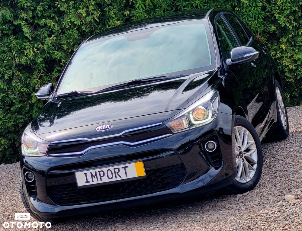 Kia Rio - 11