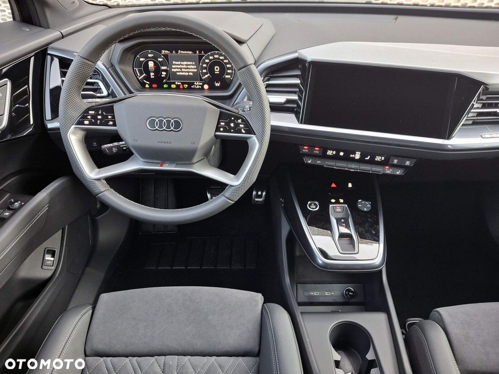 Audi Q4 e-tron - 22