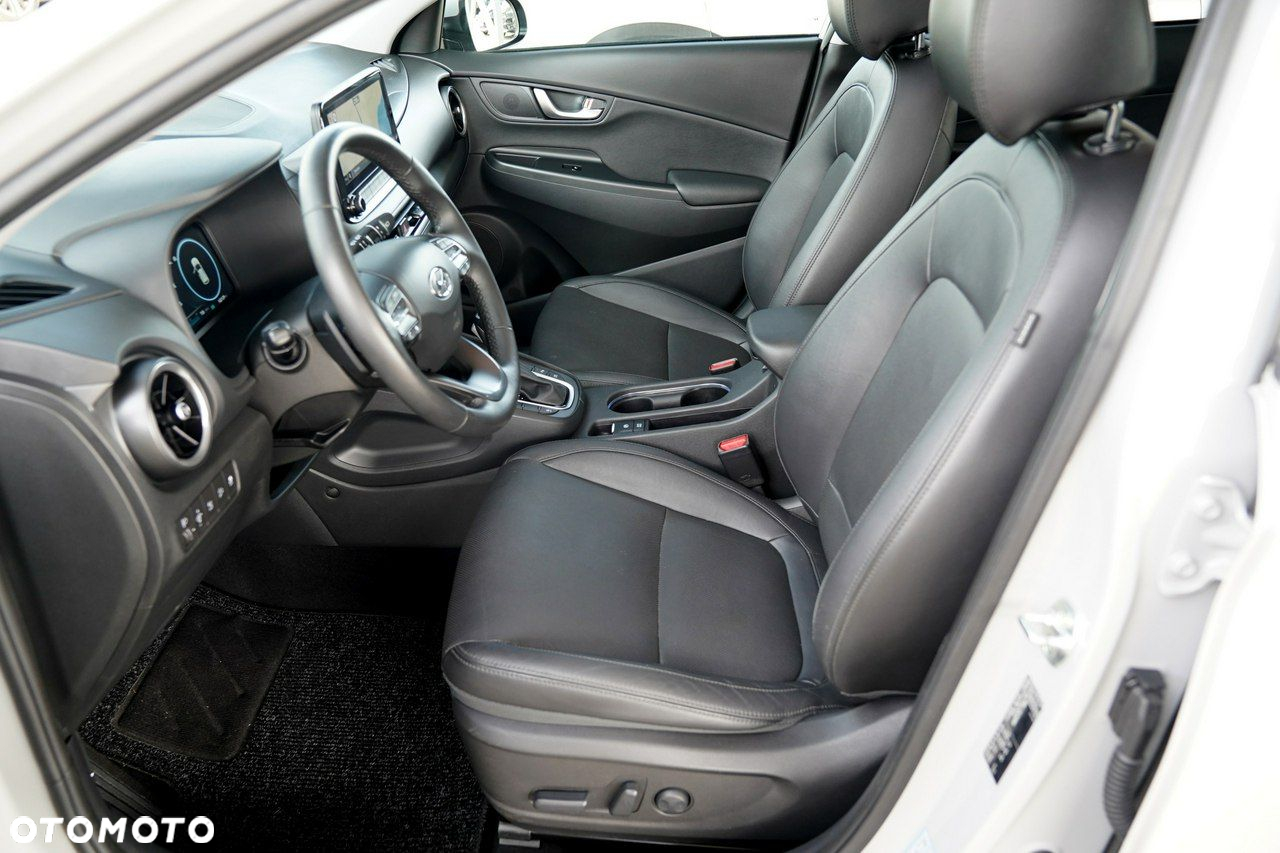 Hyundai Kona - 21