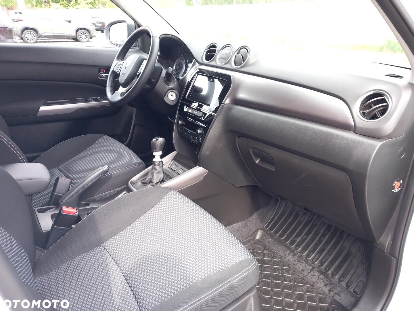 Suzuki Vitara - 6