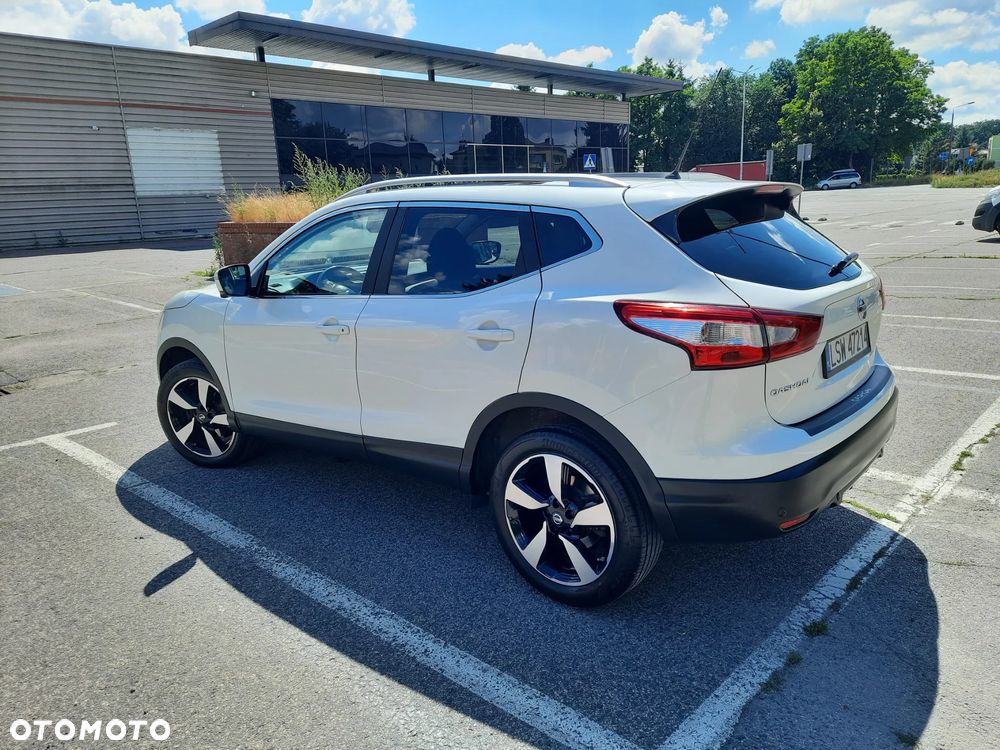 Nissan Qashqai 1.6 DIG-T Tekna - 1