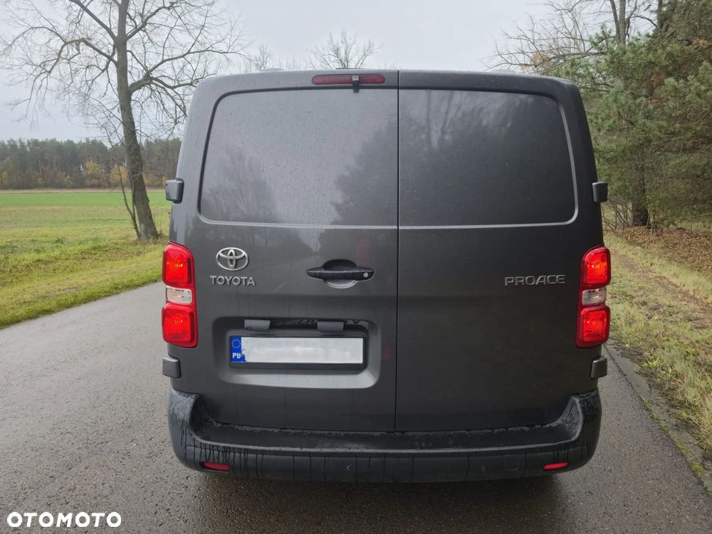 Toyota Proace - 9