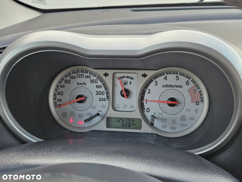 Nissan Note 1.6 Tekna - 17