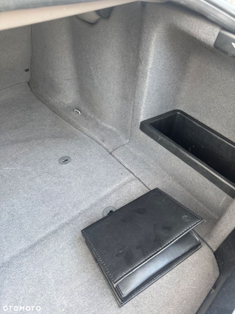 BMW Seria 5 520i - 17