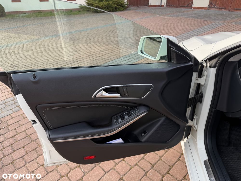 Mercedes-Benz CLA 220 d 7G-DCT AMG Line - 30