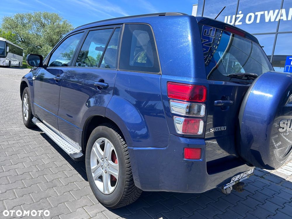 Suzuki Grand Vitara 2.0 - 5
