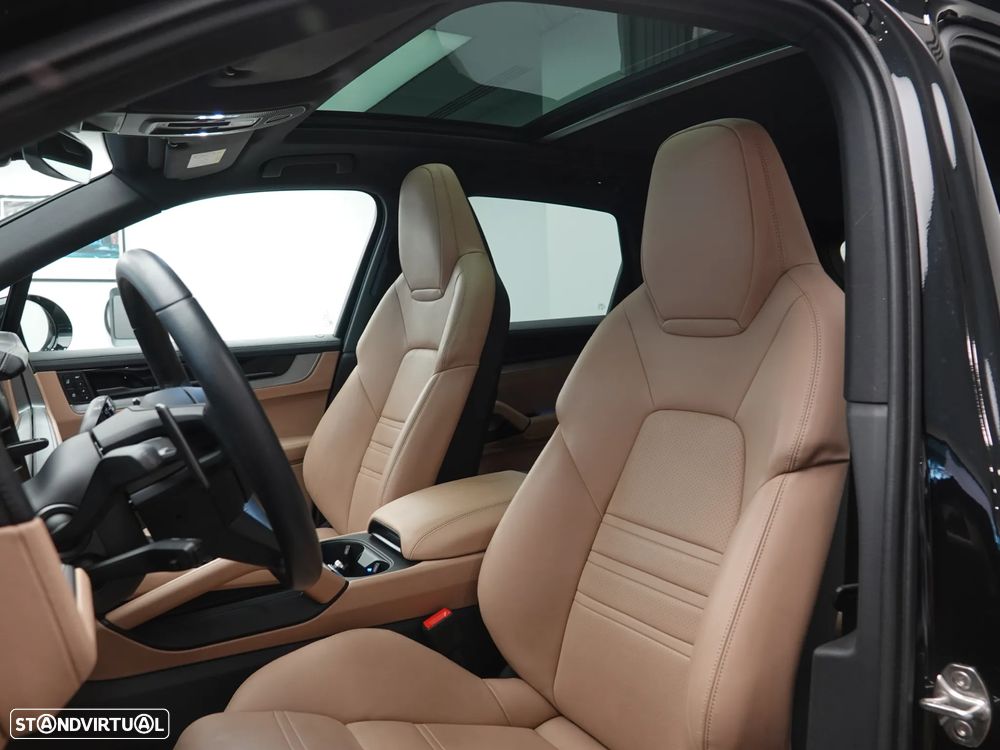 Porsche Cayenne E-Hybrid - 21