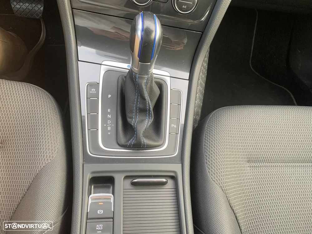 VW e-Golf - 7