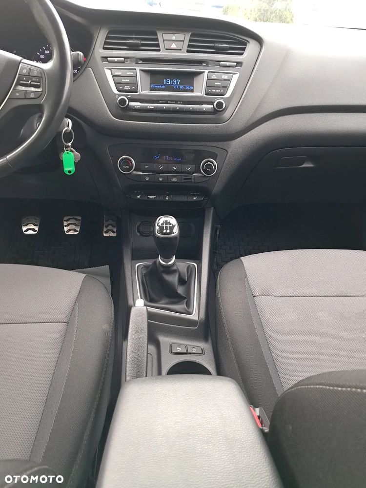 Hyundai i20 - 7