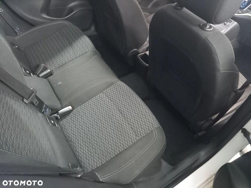 Opel Astra - 13
