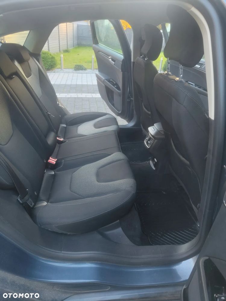 Ford Mondeo 2.0 TDCi Titanium PowerShift - 16