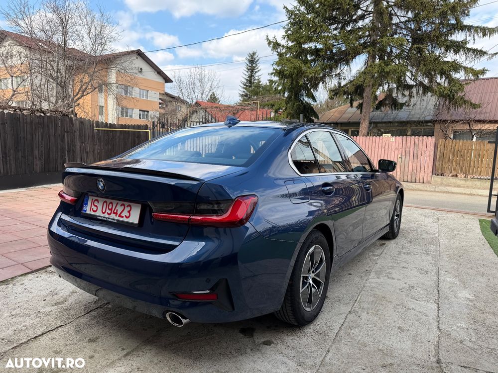 BMW Seria 3 318i Aut. - 3