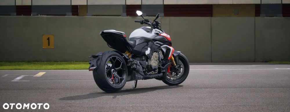 Ducati Diavel - 5