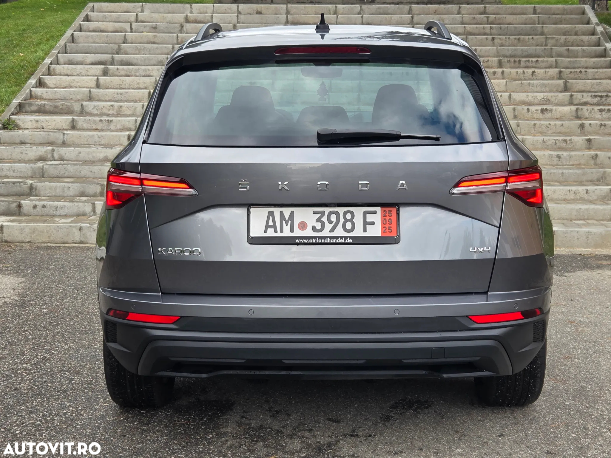 Skoda Karoq 2.0 TDI 4X4 DSG Sportline - 4
