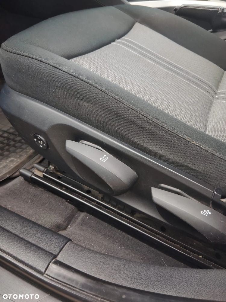 BMW X1 sDrive20d - 5