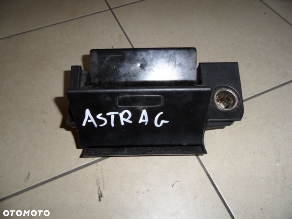 POPIELNICZKA ASTRA G - 1