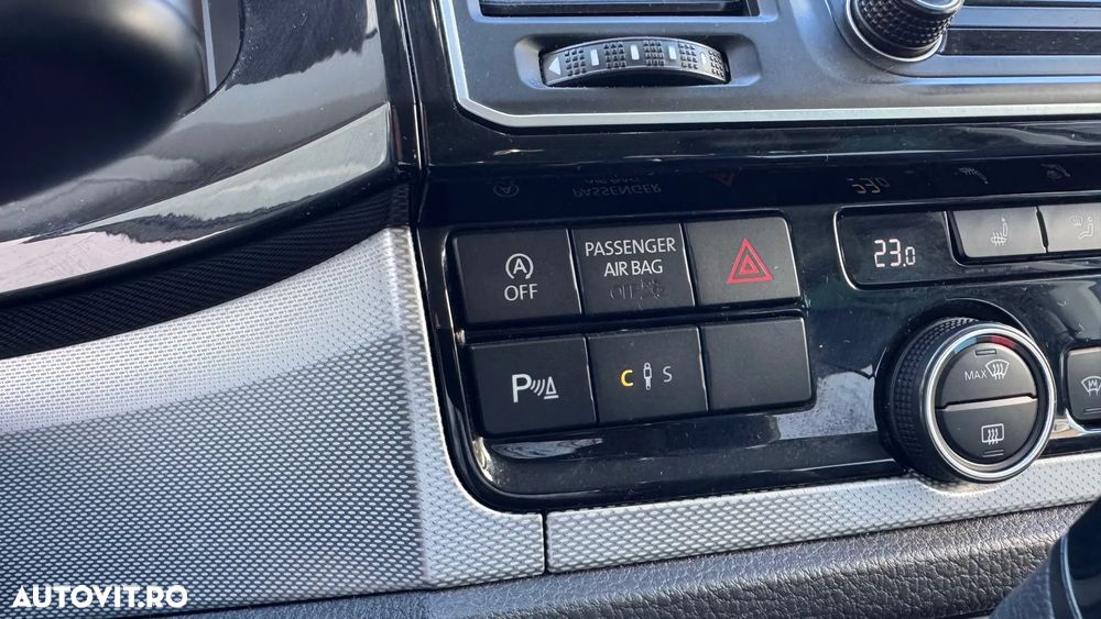 Volkswagen Multivan - 18