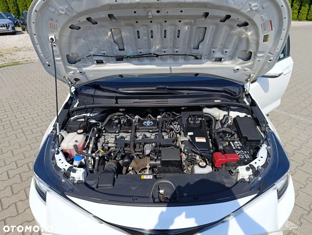 Toyota Corolla 1.8 Hybrid Comfort - 24