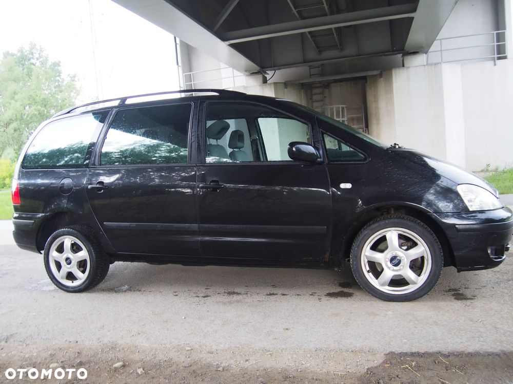 Ford Galaxy TDI Ghia - 6